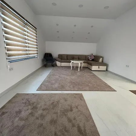 Mensur Luxury * Sarajevo